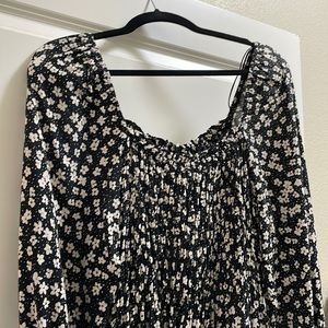 H&M Shirred Long Sleeve Floral Maxi Dress